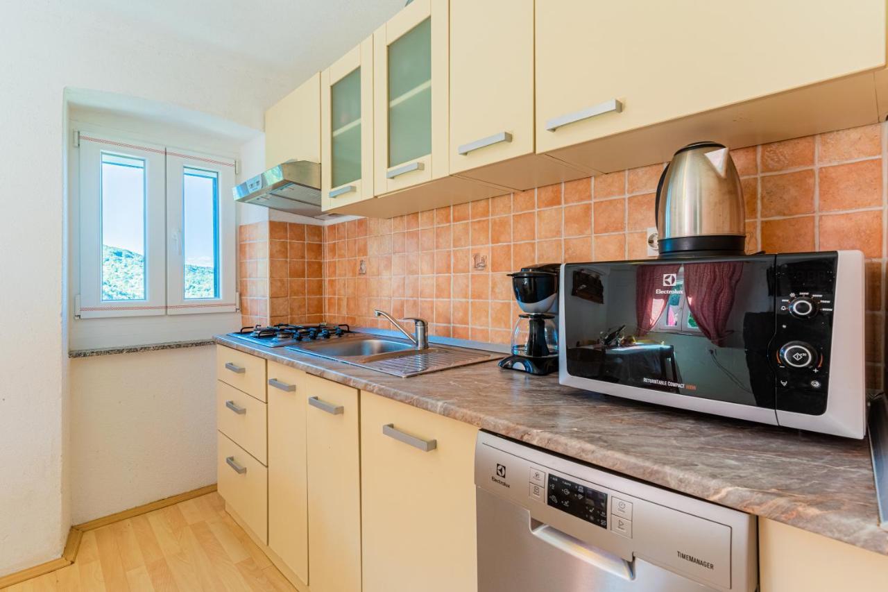 Apartmani Valun1 Luaran gambar