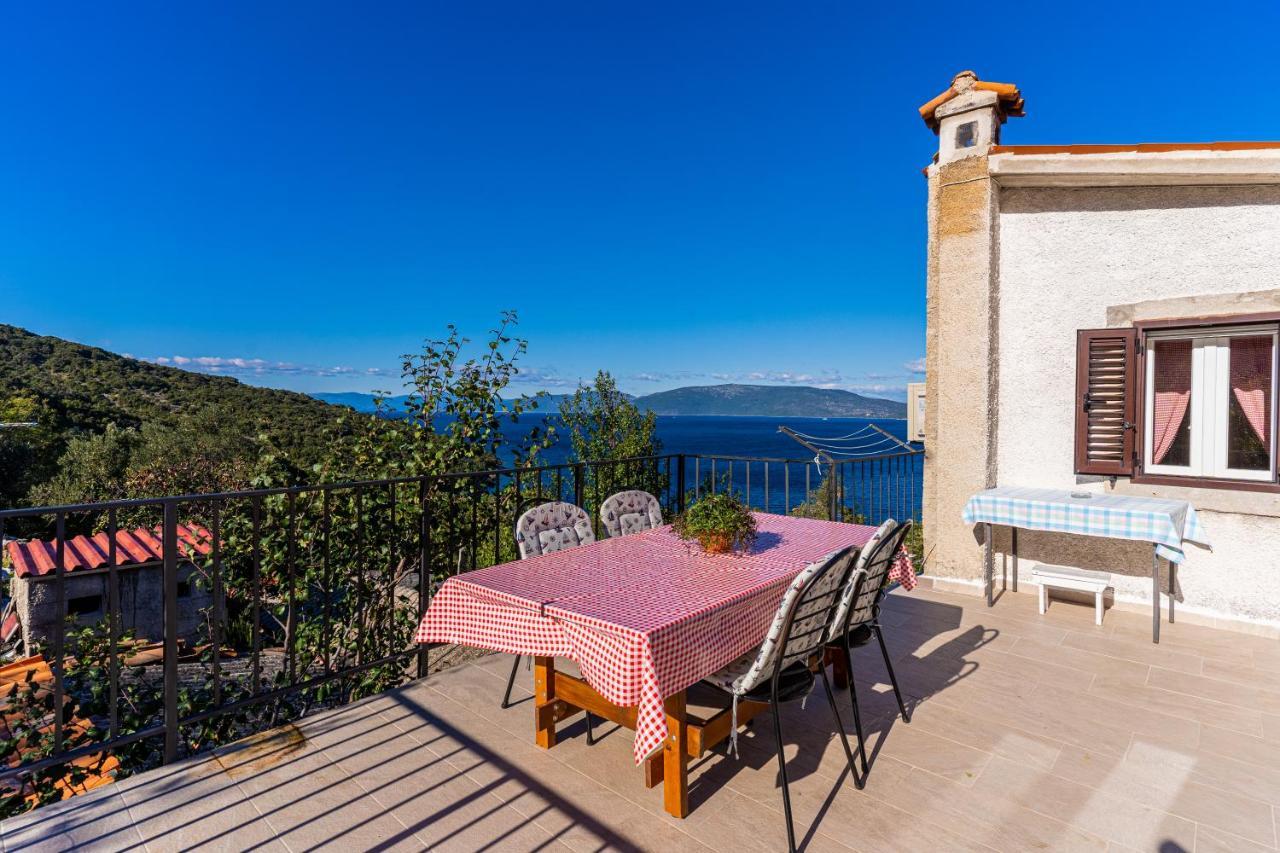 Apartmani Valun1 Luaran gambar