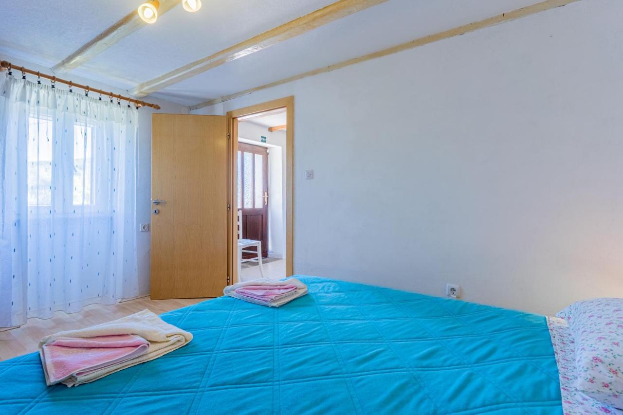 Apartmani Valun1 Luaran gambar
